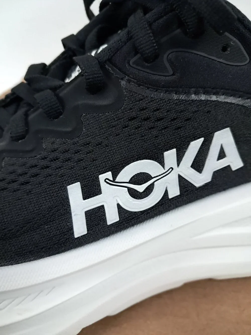 Hoka Bondi 9 Shoes Men 8.5 D Black White Athletic Running Sneakers 1162011 BWHT